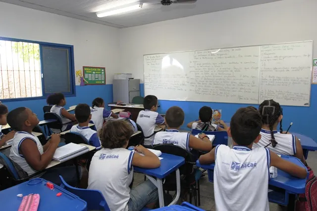 Macaé prepara retorno do segundo semestre letivo após recesso escolar