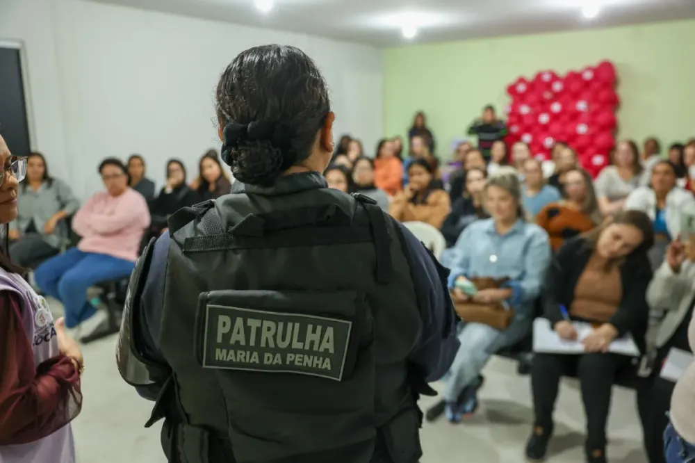 Agosto Lilás: Casimiro de Abreu promove capacitação para fortalecer a rede de proteção às mulheres