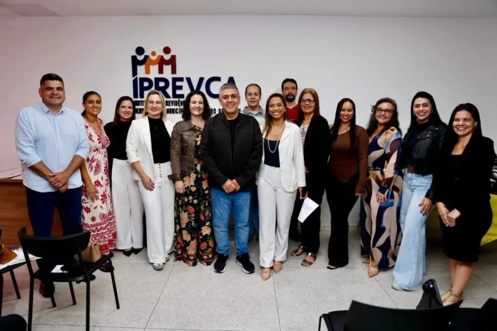 IPREV-CA celebra 20 anos com homenagem a servidores e reforça proximidade com aposentados