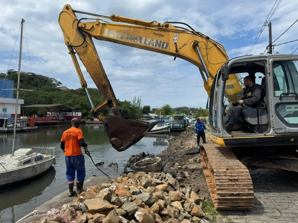 Rio das Ostras inicia obras emergenciais na Boca da Barra