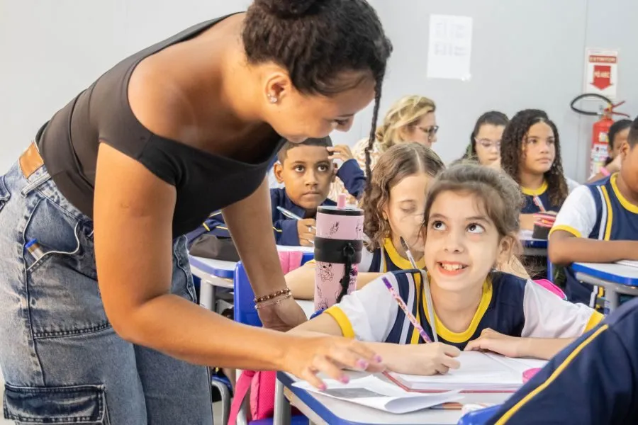 Educação convoca candidatos do Processo Seletivo Simplificado para entrega de documentos